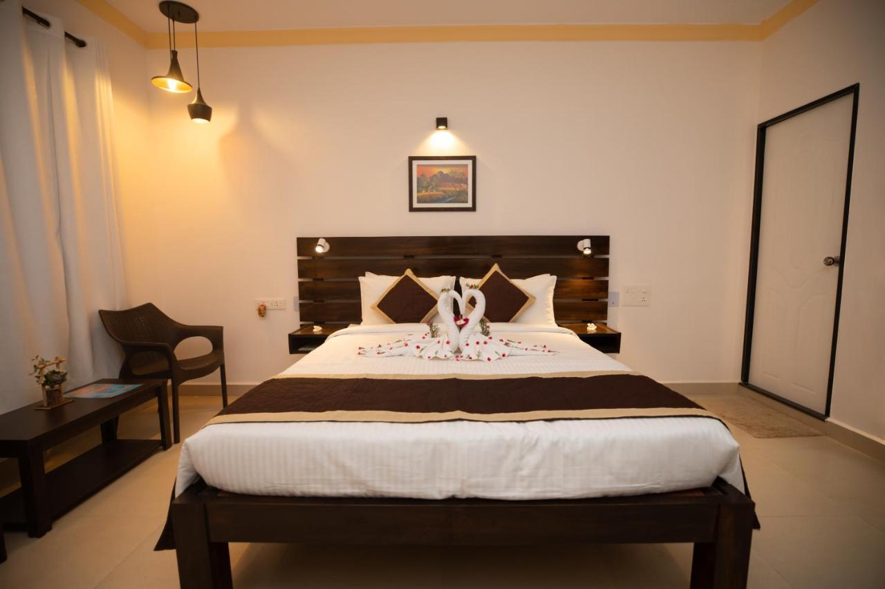 The Woodside Inn Benaulim Esterno foto