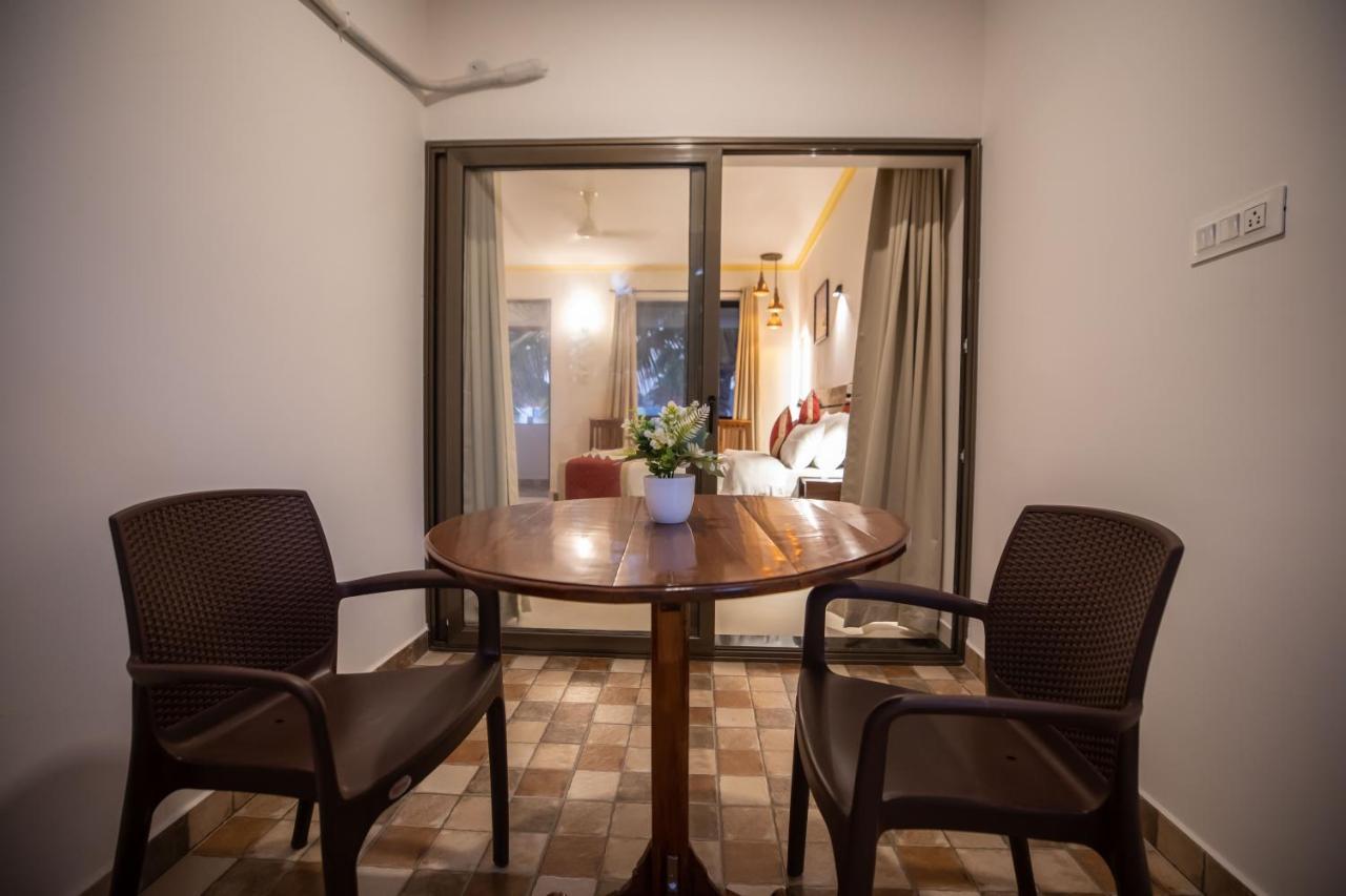 The Woodside Inn Benaulim Esterno foto