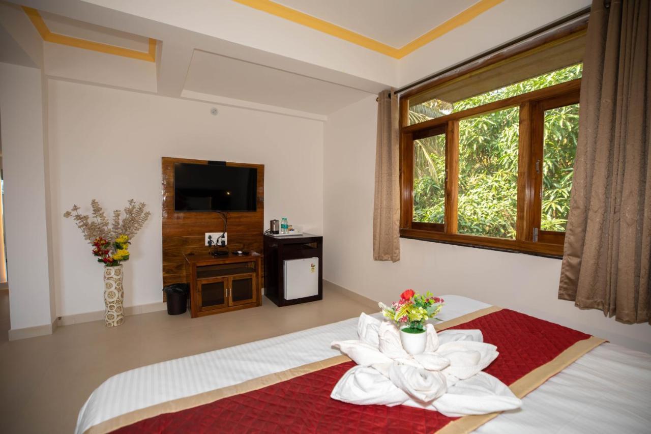 The Woodside Inn Benaulim Esterno foto