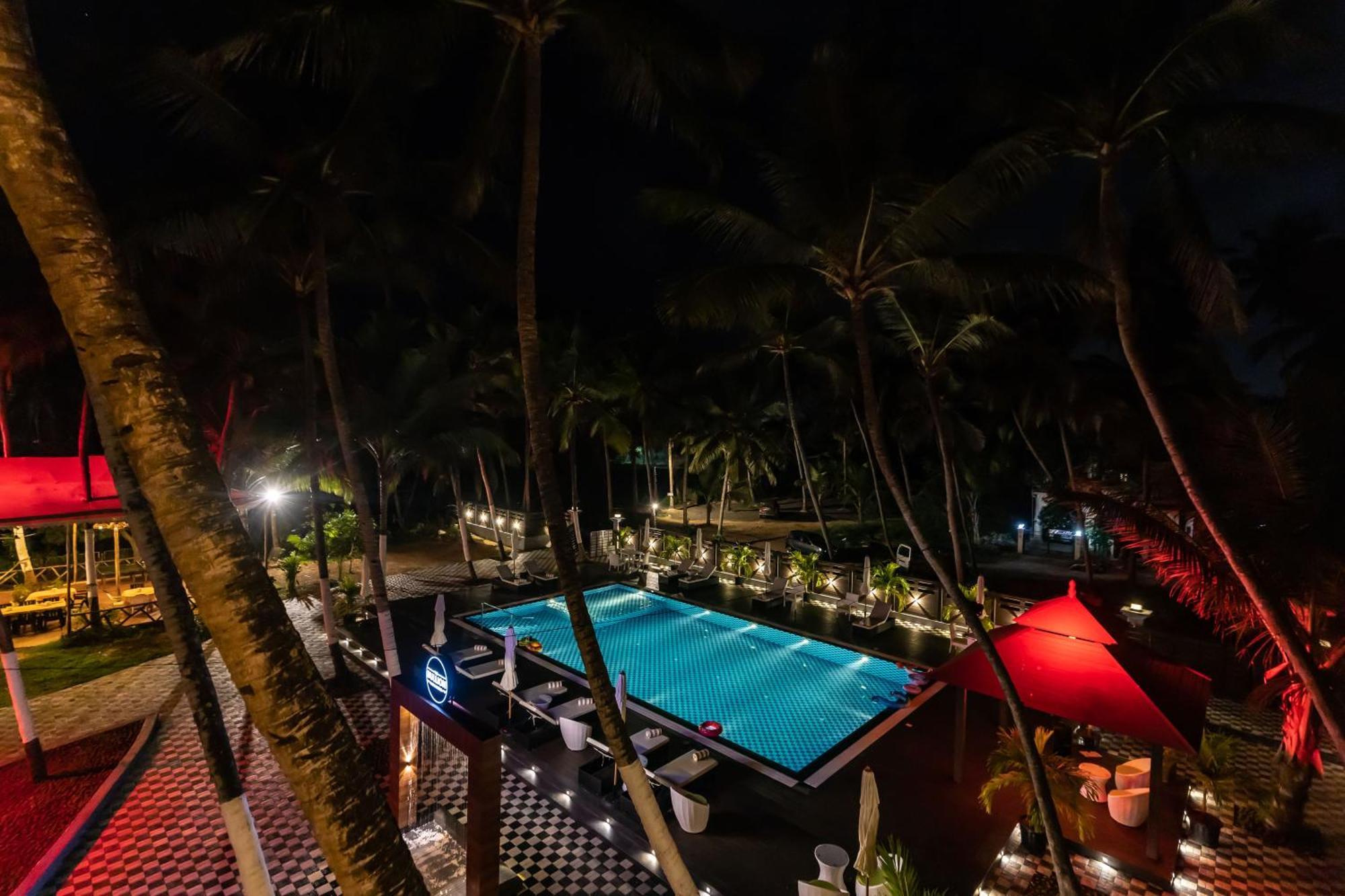 The Woodside Inn Benaulim Esterno foto